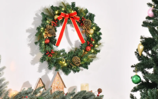 How to Decorate Christmas Wreaths: Creative Ideas & Pro Tips