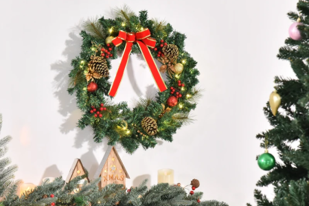 How to Decorate Christmas Wreaths: Creative Ideas & Pro Tips