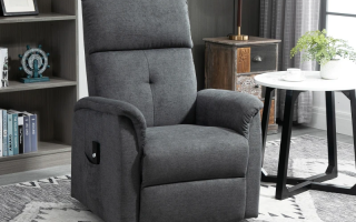 HOMCOM power lift chair fully assembled and placed in living room setup