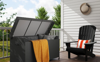 Front cover of the Outsunny 165-gallon deck box assembly manual with product image and title